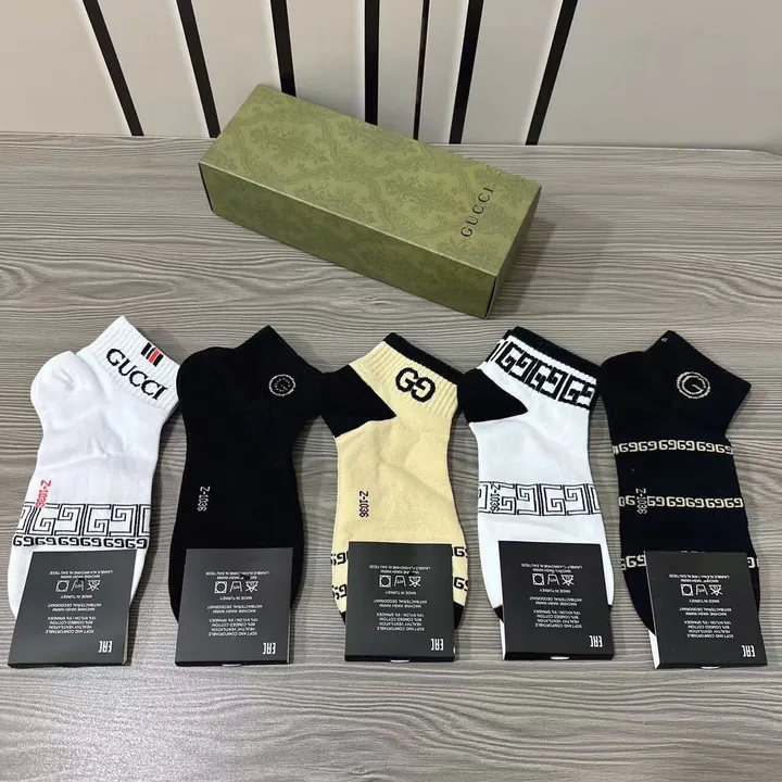 スーパーコピー グッチ 靴下