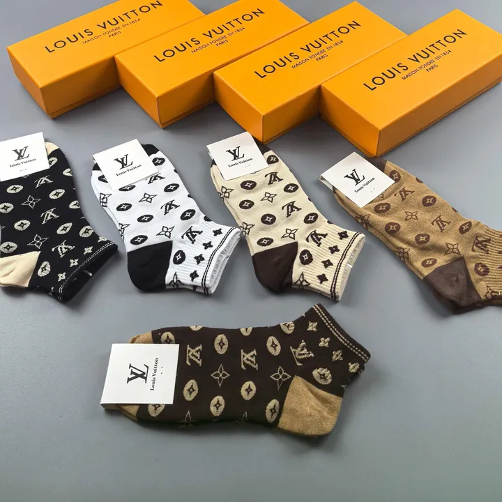 スーパーコピー ルイヴィトン 靴下