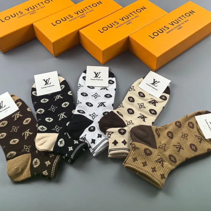スーパーコピー ルイヴィトン 靴下