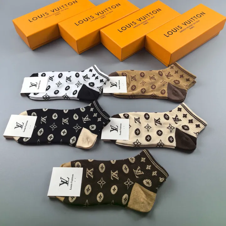 スーパーコピー ルイヴィトン 靴下