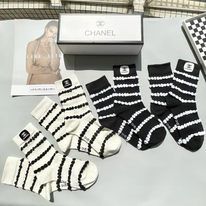 スーパーコピー シャネル 靴下