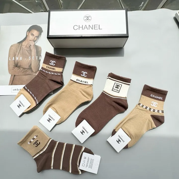 スーパーコピー シャネル 靴下
