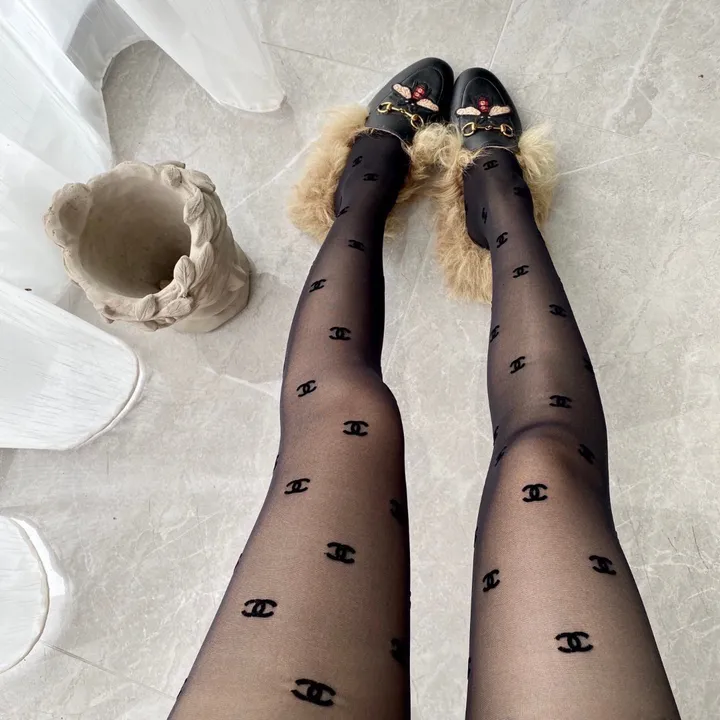 スーパーコピー シャネル 靴下