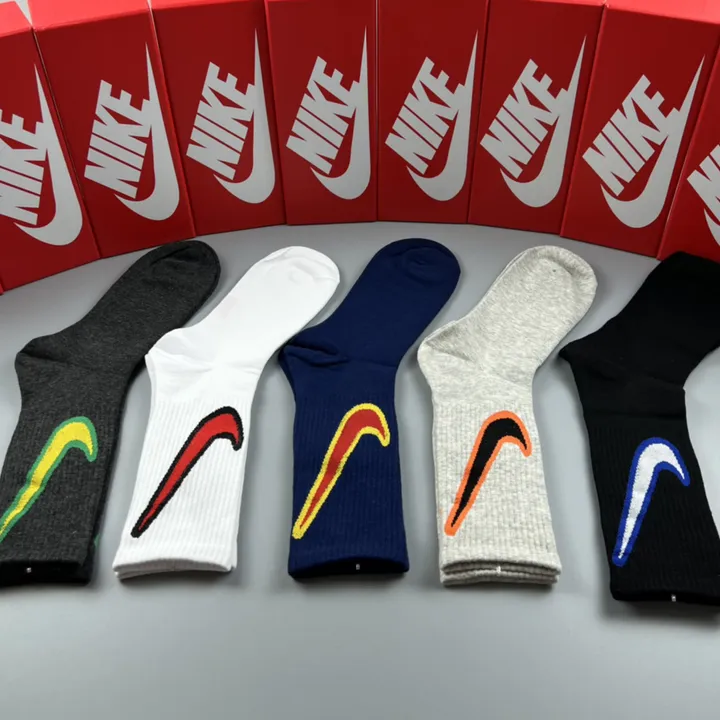 スーパーコピー ナイキ 靴下
