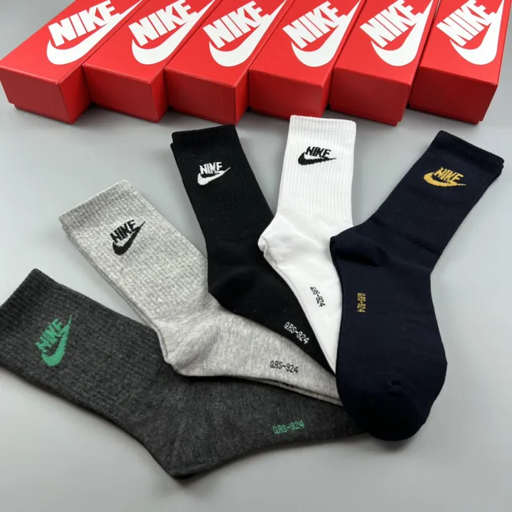 スーパーコピー ナイキ 靴下