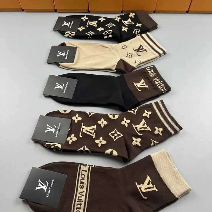 スーパーコピー ルイヴィトン 靴下