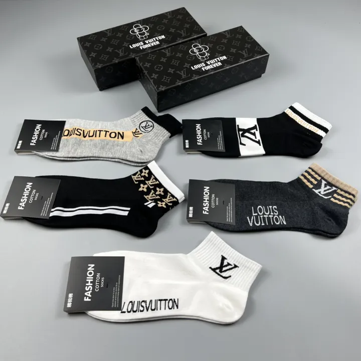 スーパーコピー ルイヴィトン 靴下