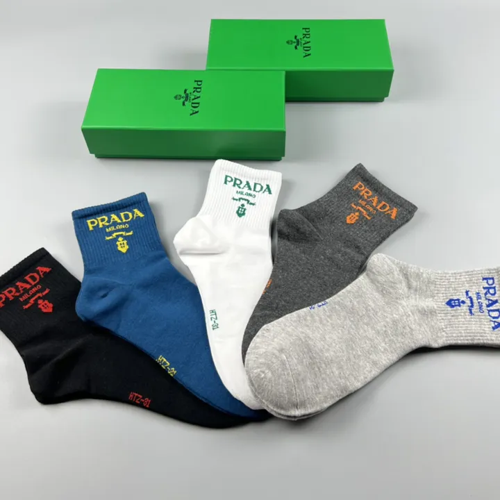 スーパーコピー バレンシアガ 靴下