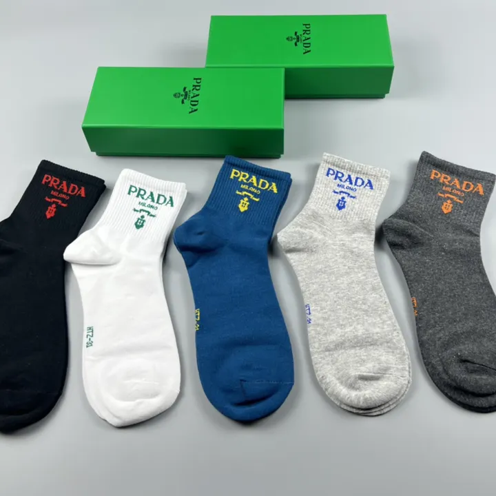 スーパーコピー バレンシアガ 靴下