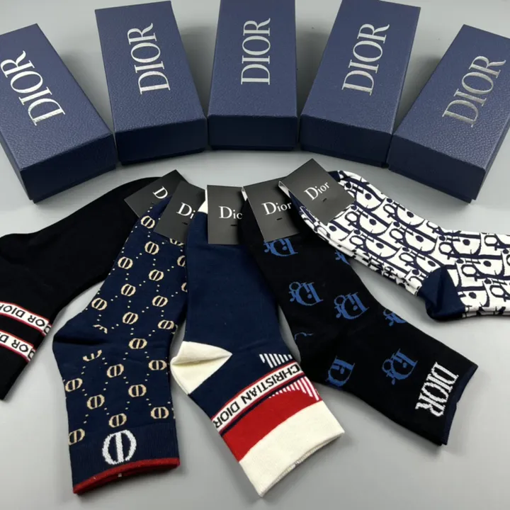スーパーコピー ディオール 靴下