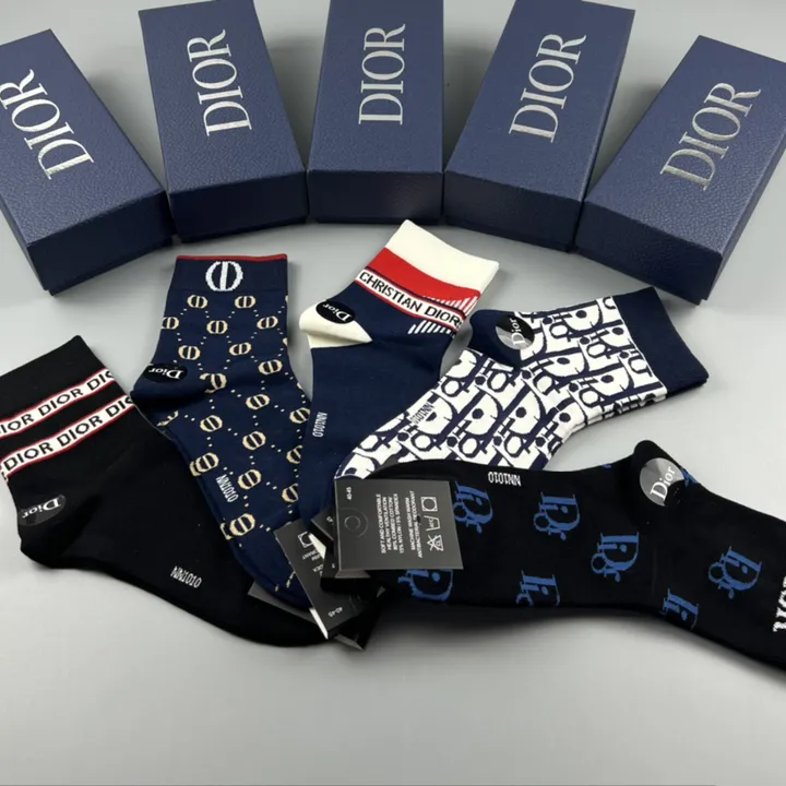 スーパーコピー ディオール 靴下