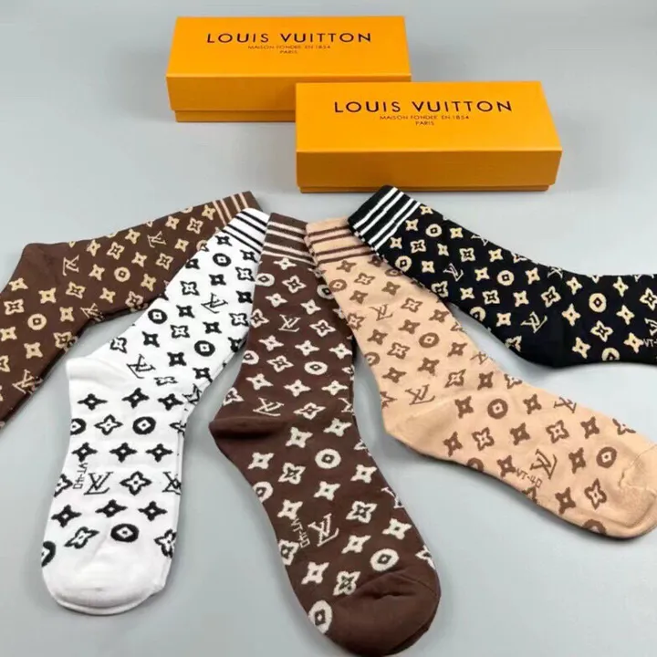スーパーコピー ルイヴィトン 靴下