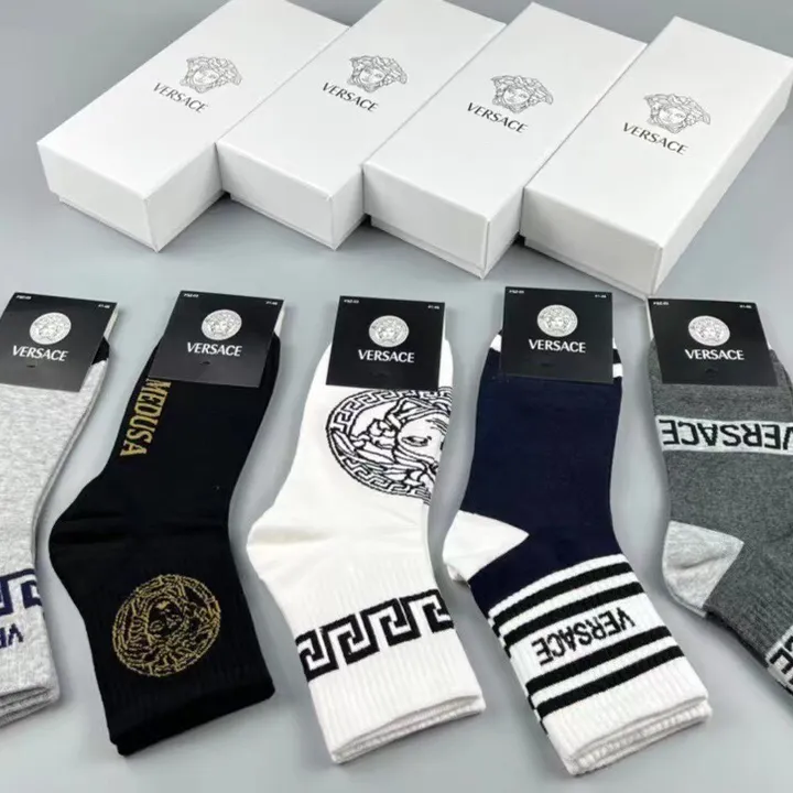 スーパーコピー ヴェルサーチ 靴下