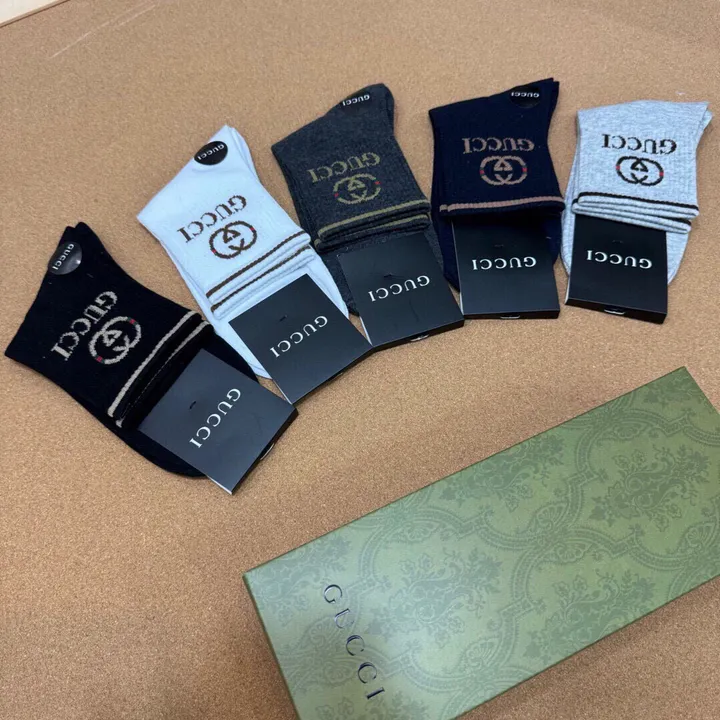 スーパーコピー グッチ 靴下