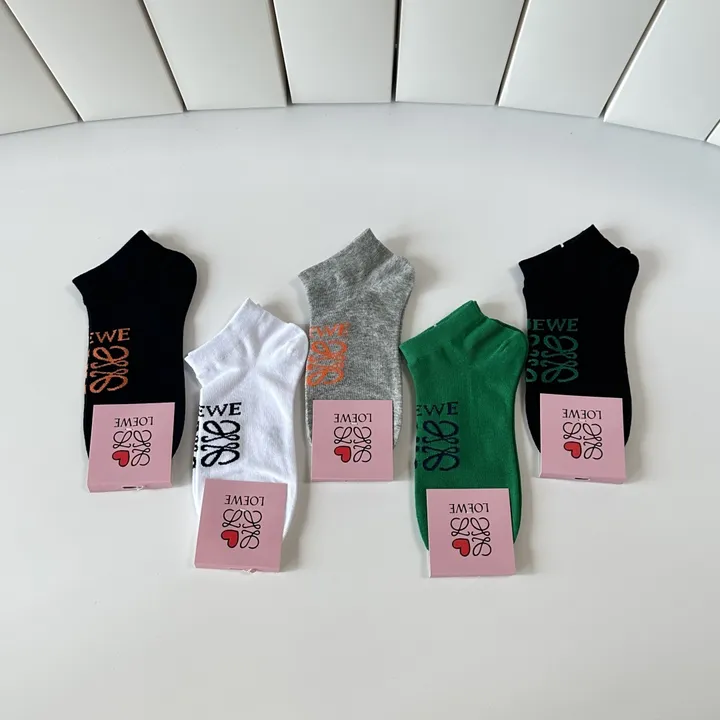 スーパーコピー ロエベ 靴下