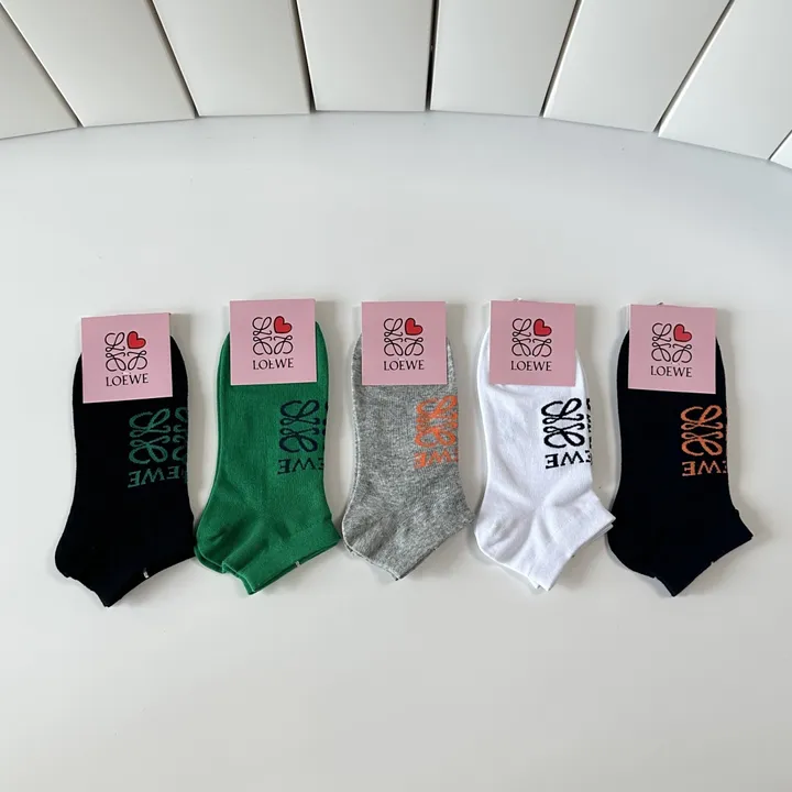 スーパーコピー ロエベ 靴下