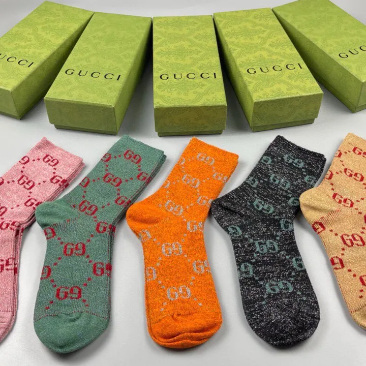 スーパーコピー グッチ 靴下