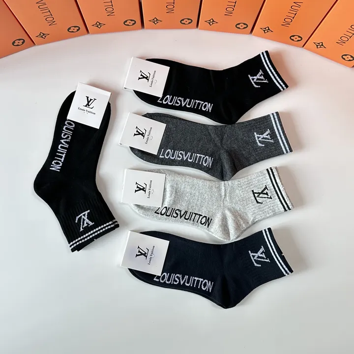 スーパーコピー ルイヴィトン 靴下