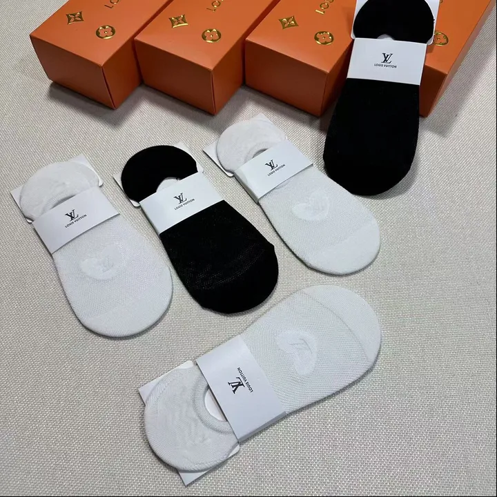 スーパーコピー ルイヴィトン 靴下