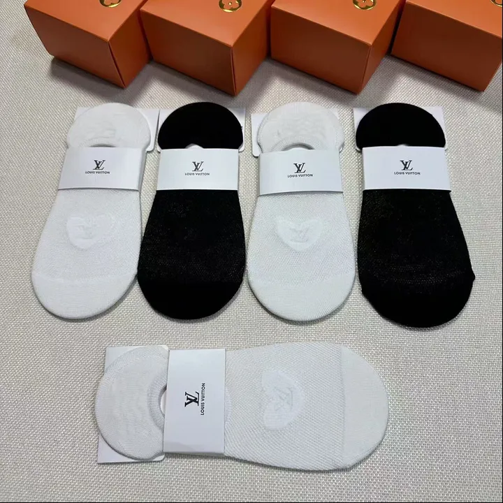 スーパーコピー ルイヴィトン 靴下