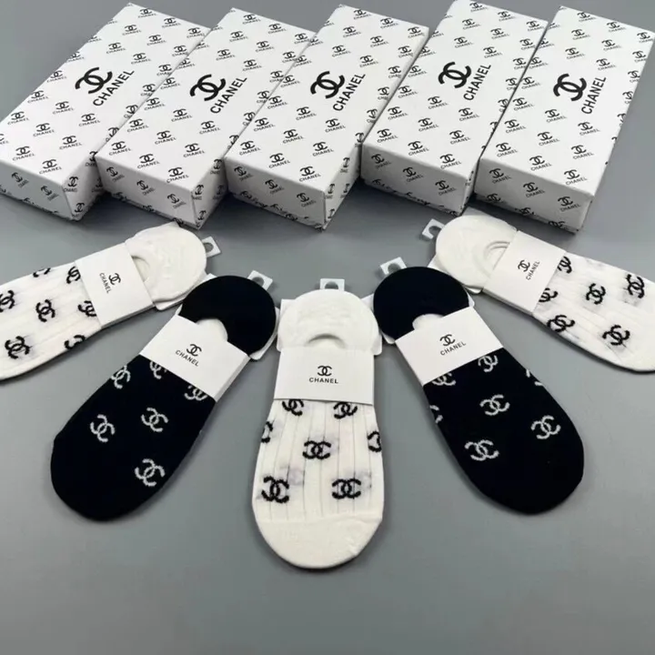 スーパーコピー シャネル 靴下