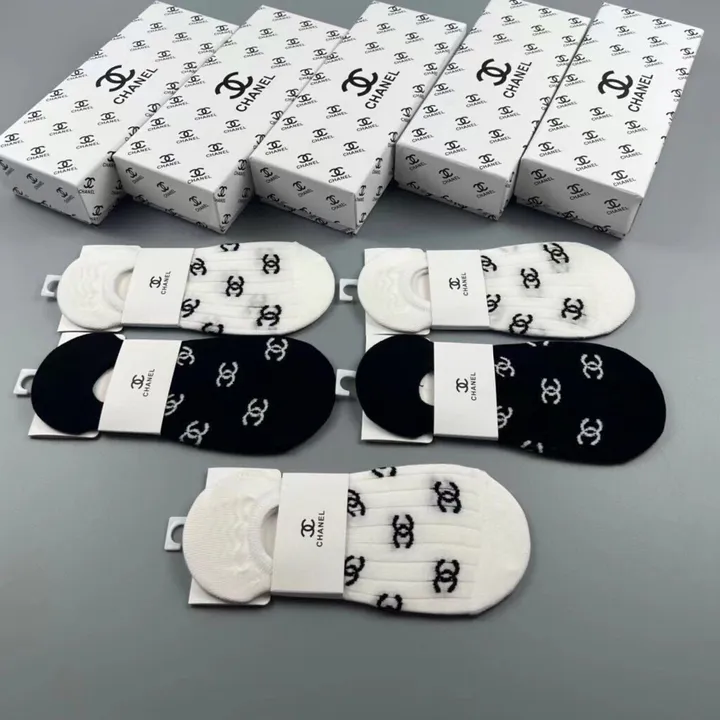 スーパーコピー シャネル 靴下