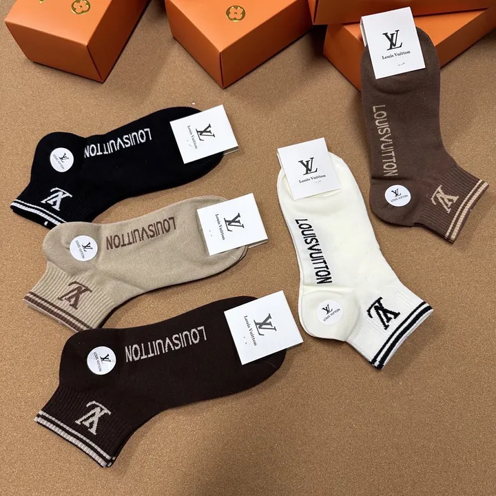 スーパーコピー ルイヴィトン 靴下