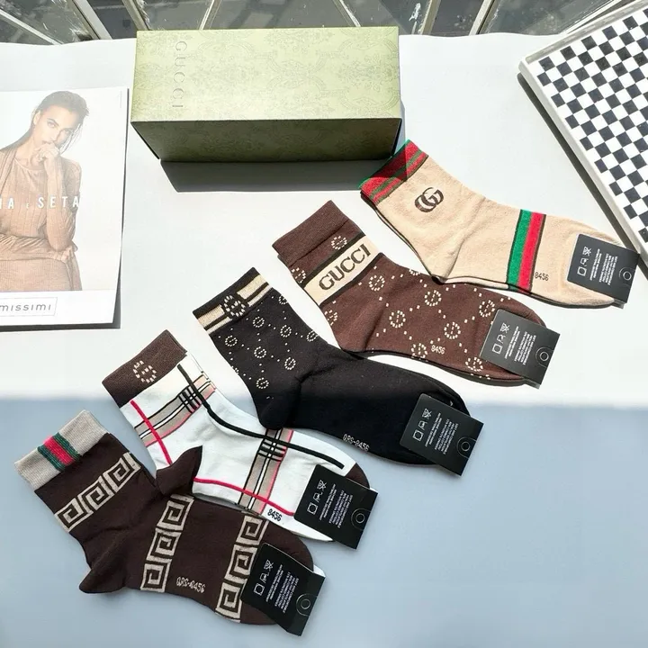 スーパーコピー グッチ 靴下