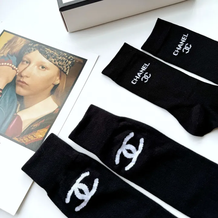 スーパーコピー シャネル 靴下