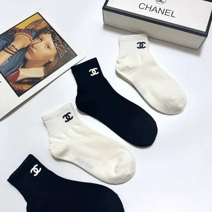 スーパーコピー シャネル 靴下