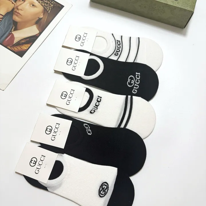 スーパーコピー グッチ 靴下