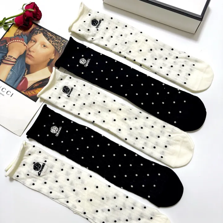 スーパーコピー シャネル 靴下