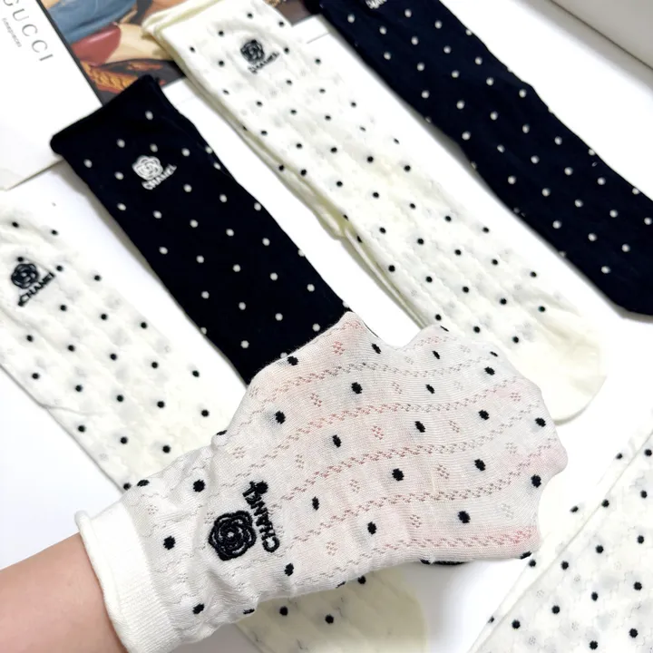 スーパーコピー シャネル 靴下