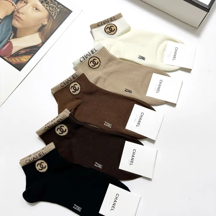 スーパーコピー シャネル 靴下