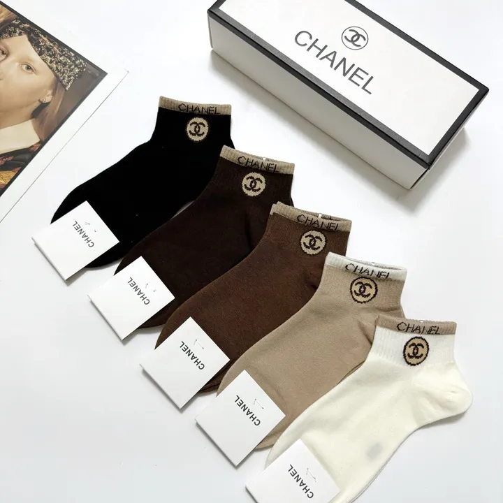 スーパーコピー シャネル 靴下