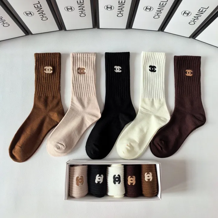 スーパーコピー シャネル 靴下