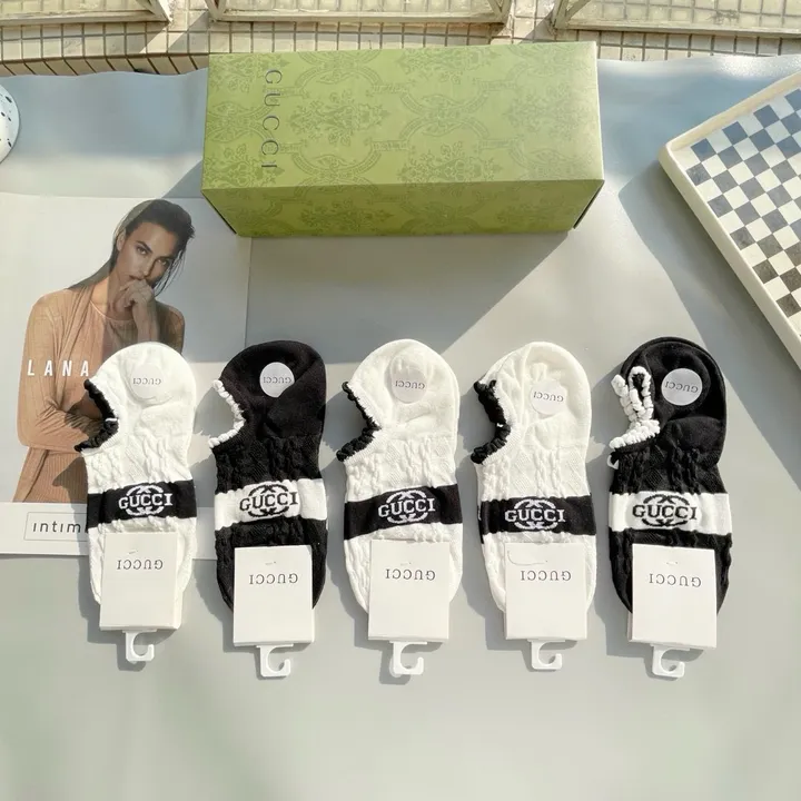 スーパーコピー グッチ 靴下