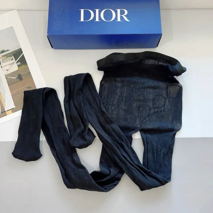 スーパーコピー ディオール 靴下