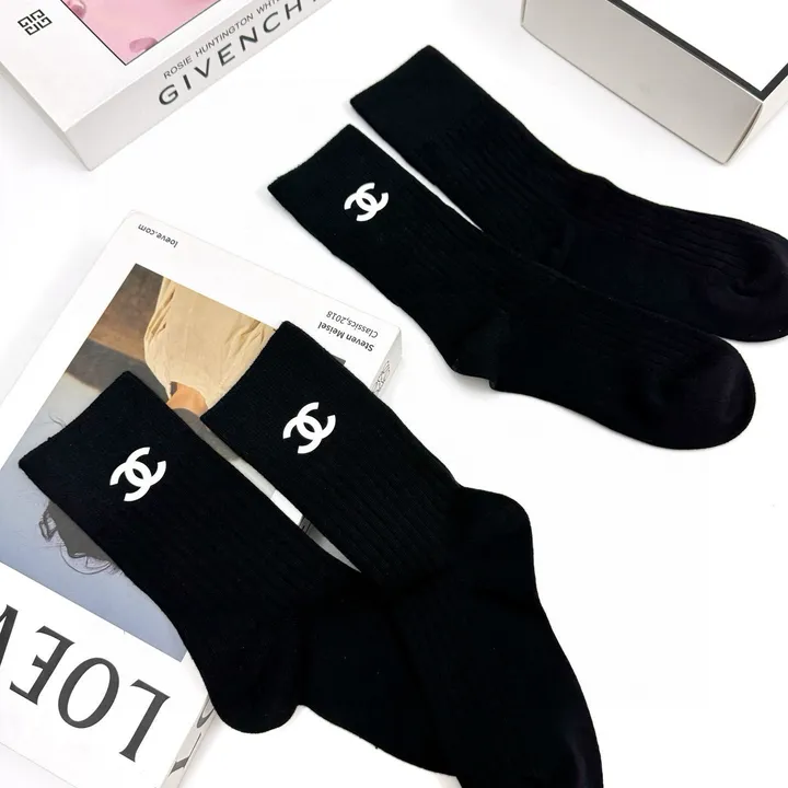 スーパーコピー シャネル 靴下