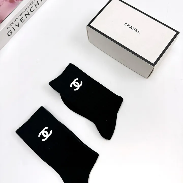 スーパーコピー シャネル 靴下