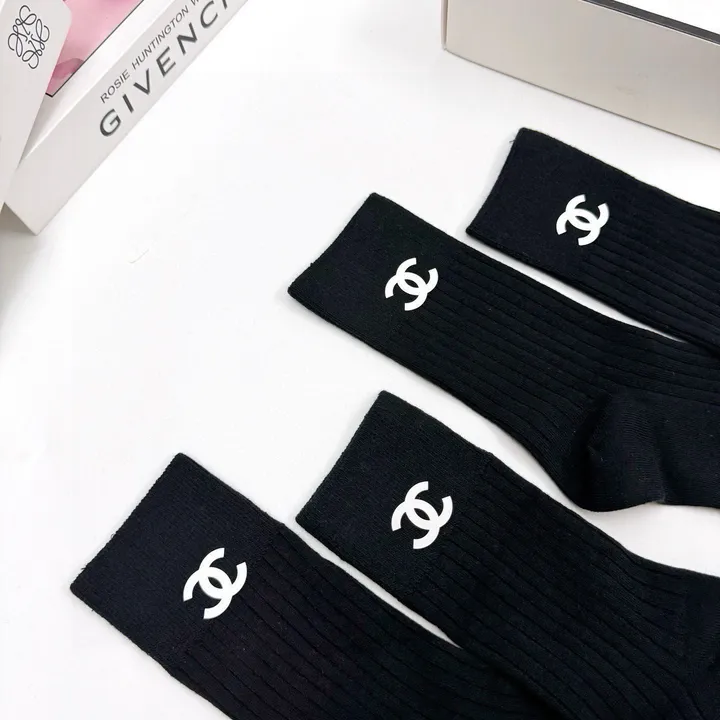 スーパーコピー シャネル 靴下