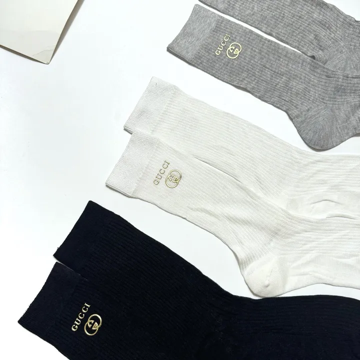 スーパーコピー グッチ 靴下