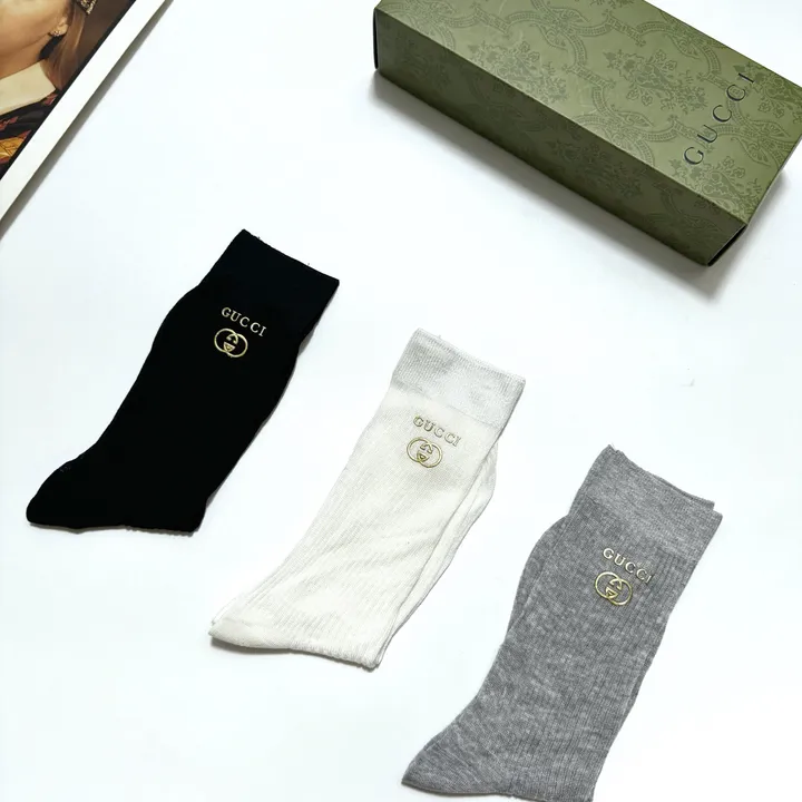 スーパーコピー グッチ 靴下