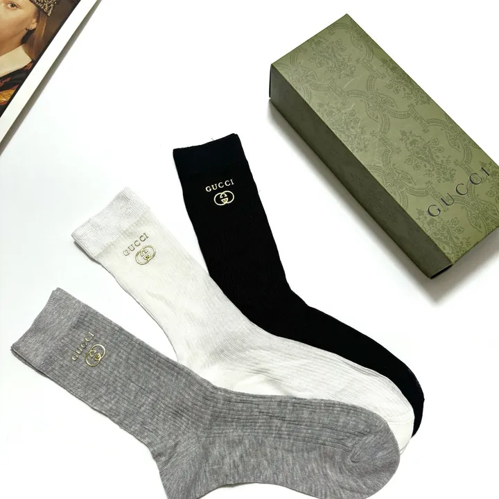 スーパーコピー グッチ 靴下