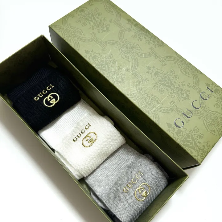 スーパーコピー グッチ 靴下