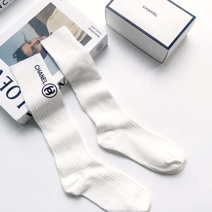 スーパーコピー シャネル 靴下