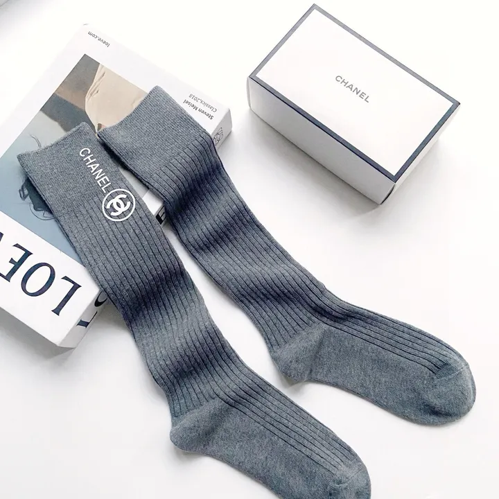 スーパーコピー シャネル 靴下