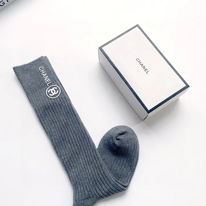 スーパーコピー シャネル 靴下