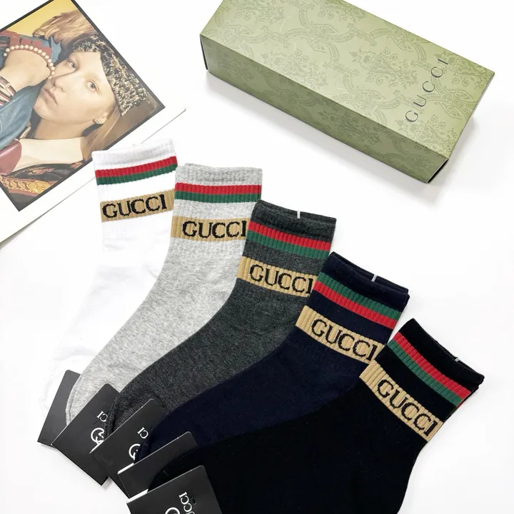 スーパーコピー グッチ 靴下