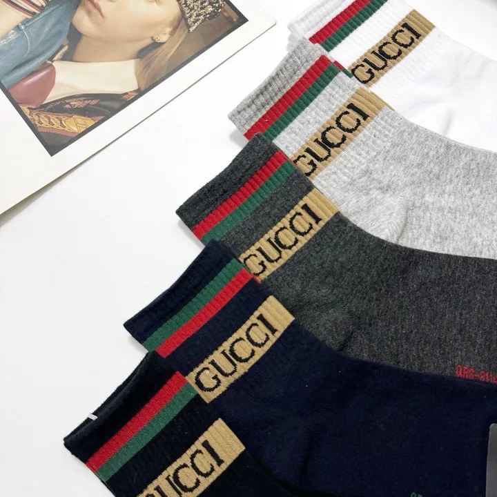 スーパーコピー グッチ 靴下
